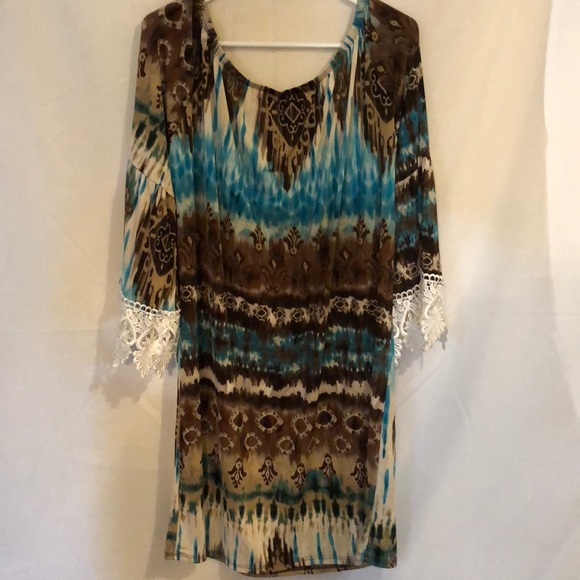 Dress - Picture 4 of 4